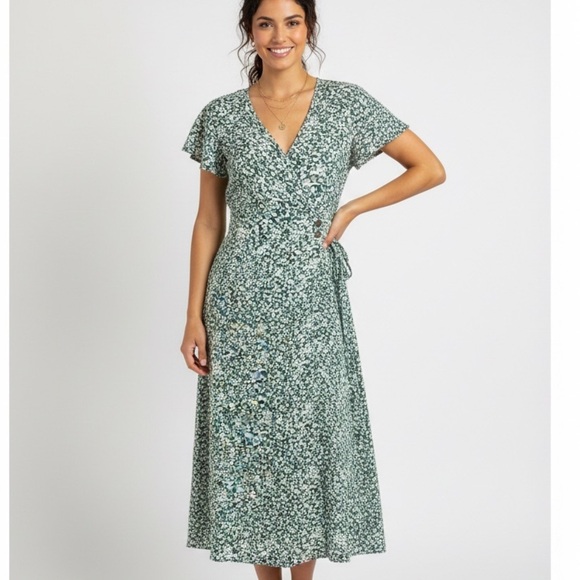 Sienna Sky Dresses & Skirts - Sienna Sky Green & White Floral Faux Wrap Midi Dress XS